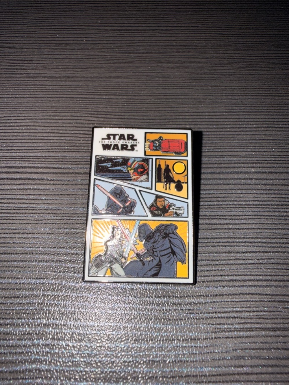 Star Wars: The Force Awakens comic book style pin